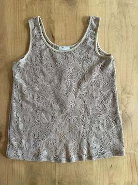 Poetry Clothing Women's Taupe Floral Lace Cross-Back Tank Top